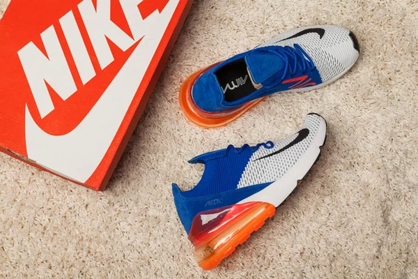 Novo Bonito Colorido Agradável Nike Air Max Tênis Corrida Tênis — Fotografia de Stock