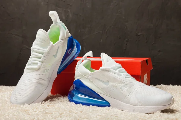 Novo Bonito Colorido Agradável Nike Air Max Tênis Corrida Tênis — Fotografia de Stock