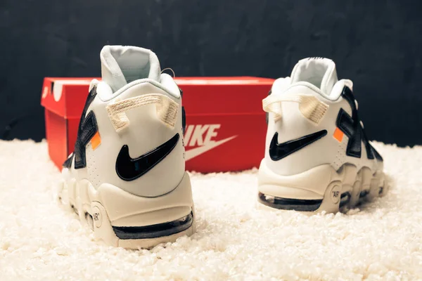 Neue Schöne Bunte Und Schöne Nike Air Max Laufschuhe Turnschuhe — Stockfoto