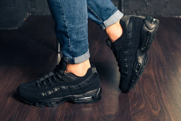 Nya Vackra Färgglada Och Trevliga Nike Air Max Löparskor Sneakers — Stockfoto