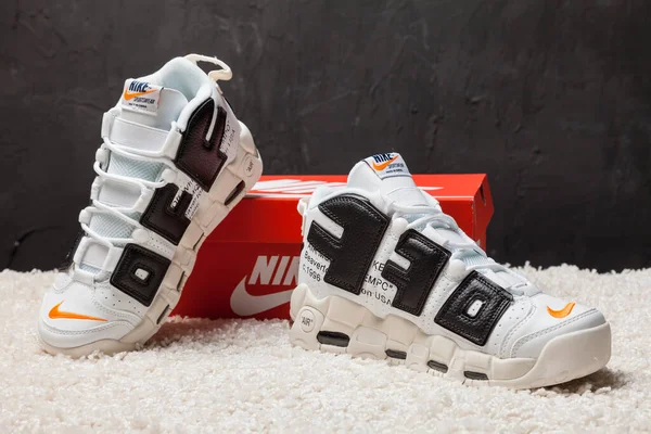 Nové Krásné Barevné Pěkné Běžecké Boty Nike Air Max Tenisky — Stock fotografie