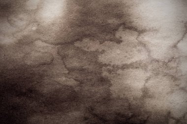 Eski kağıt çarşaf. Toz ve kirli lekelerle dolu boş bir arka plan. Eski ve antika sanat konsepti. Ayrıntılı yakın çekim stüdyo çekimi. Ön manzara. Ayarlanmış