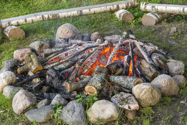 ateş