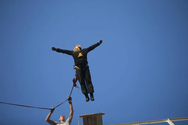 Belarus Gomel 2017 Year Jumping Bridge Rope Roupejumping — Stock Photo, Image