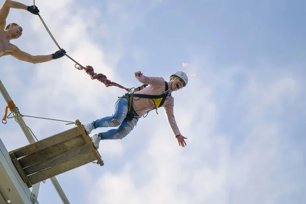 Belarus Gomel Maio 2017 Saltando Com Uma Rope Flight Rope — Fotografia de Stock