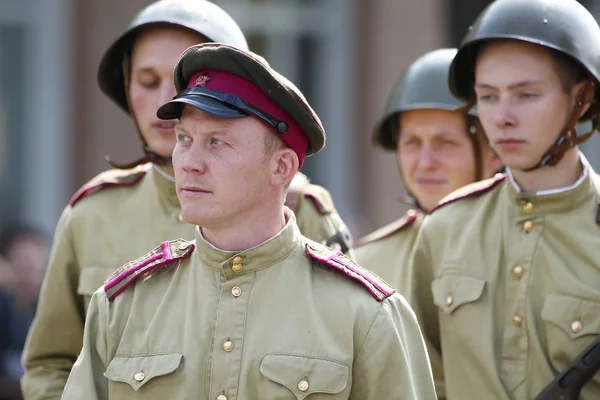 Beyaz Rusya, Gomel, 09 Eylül 2017. Şehir günü kutlama. Beyaz Rusya, Gomel, Eylül 09, 2017.soldier İkinci Dünya Savaşı