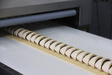 Çerezleri, fırın için endüstriyel satır rulo ile haşhaş tohumu