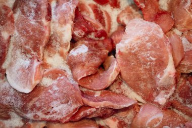 Dondurulmuş et. Dondurulmuş domuz parçaları