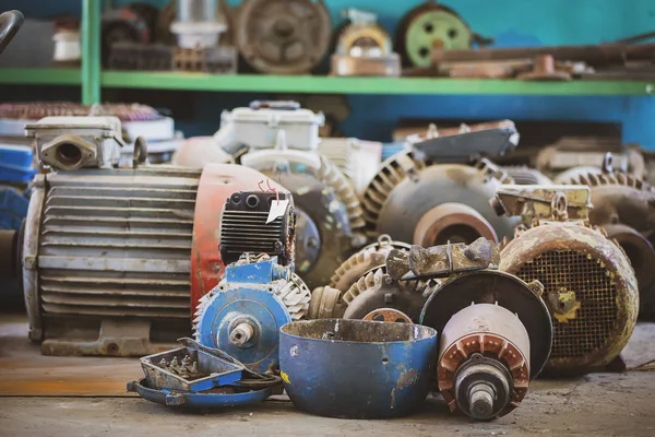 Motores Eléctricos Viejos Máquinas Industriales Muchos Motores Retro Desmontados — Foto de Stock