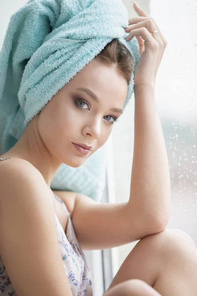 Beautiful Girl Shower Towel Sits Window — Stock Photo, Image