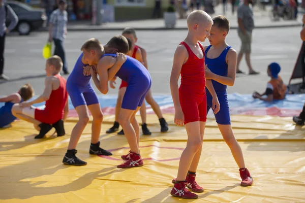 Belarús Ciudad Gomel Junio 2019 Día Ciudad Los Niños Practican —  Fotos de Stock