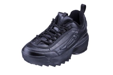 Beyaz arka planda siyah bir spor ayakkabı. Spor ayakkabılar..