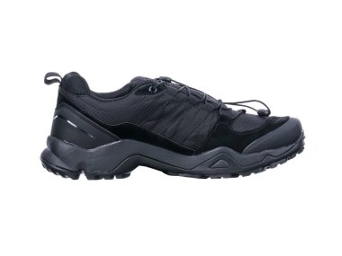 Beyaz arka planda siyah spor ayakkabısı görünümü.