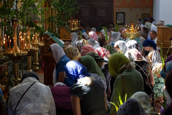 Vitryssland Staden Gomil April 2018 Stadskyrkan Palmsöndag Många Människor Templet — Stockfoto