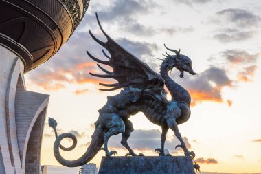 Zilant efsanevi bir yaratık, bir ejderha ve bir şey arasında bir şey