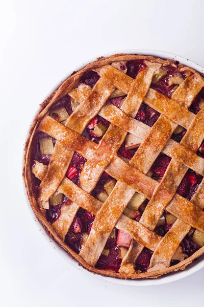 Tarte à la rhubarbe aux fraises — Photo