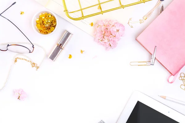 Notebook, glasses, tablet and accessories — Stock Photo, Image