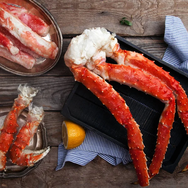 Pinces de crabe fraîches et chair de crabe — Photo