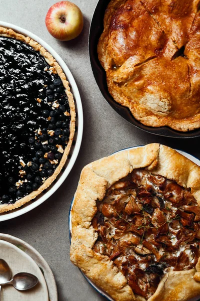 Vielfalt an Herbstkuchen — Stockfoto