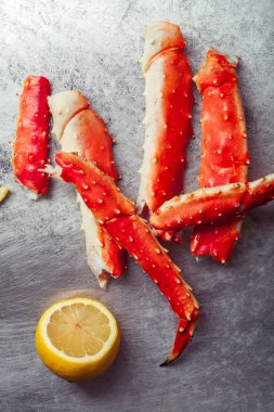 Pişmiş Yengeç falanks limonlu