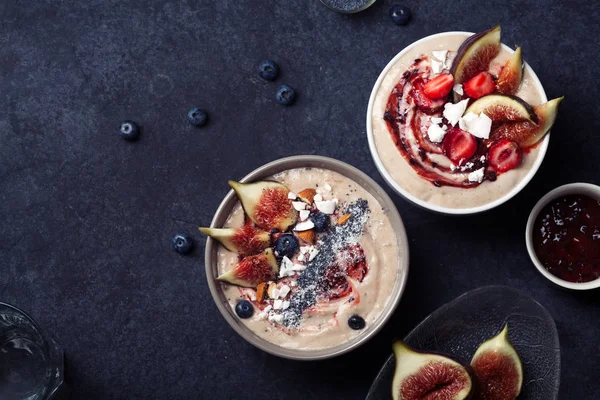 Yaban mersini muz smoothie kase 