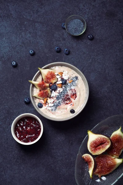 Yaban mersini muz smoothie kase 