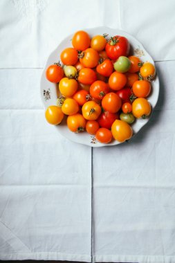 taze organik domates