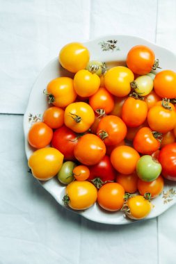 taze organik domates