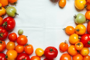 taze organik domates