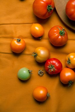 taze organik domates