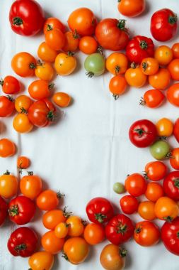 taze organik domates