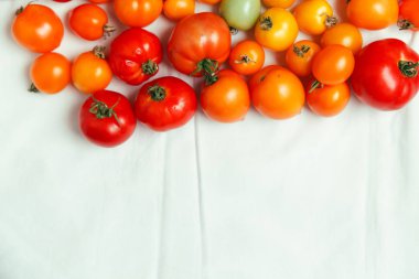 taze organik domates