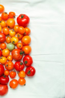 taze organik domates