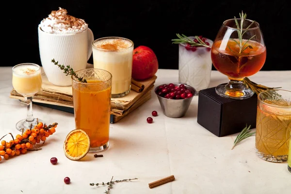 Reihe von Winter-Cocktails — Stockfoto