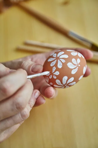 Female Hands Painting Egg White Pattern Easter Holiday Close — Stock Photo, Image