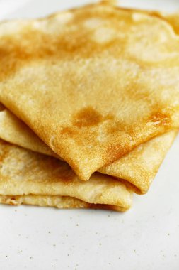 tatlı krep beyaz plaka, yakın çekim   