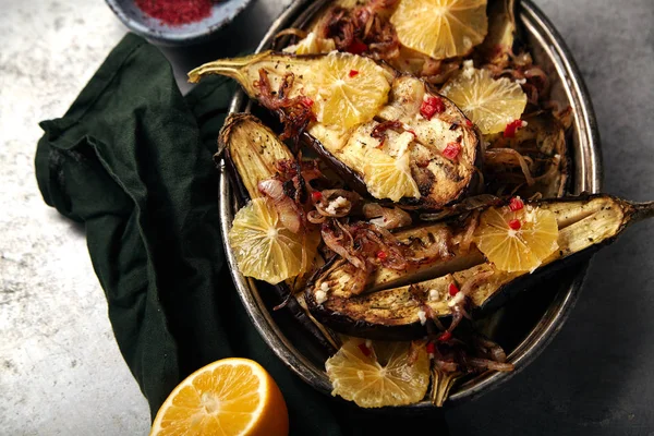 Traditional Jewish Middle Eastern Dish Roasted Eggplants Lemon Chili Caramelized — Stock Photo, Image