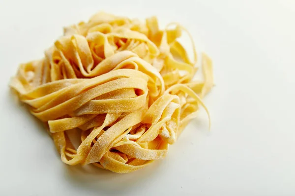 Klassiska Handgjorda Italienska Tagliatelle Pasta Närbild — Stockfoto