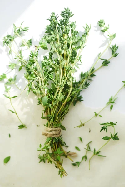 Bunch Fresh Thyme Twigs Green Leaves Isolated White Background Close — Stock Photo, Image