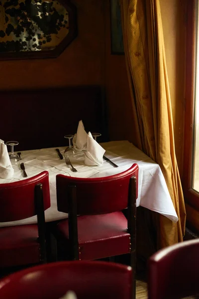 Restaurante Tradicional Interior Con Mesa París — Foto de Stock