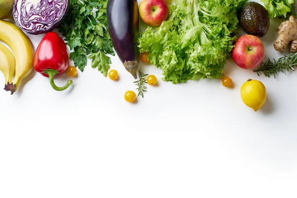 Verduras Orgánicas Crudas Sanas Con Hierbas Brotes Con Frutas Mesa — Foto de Stock