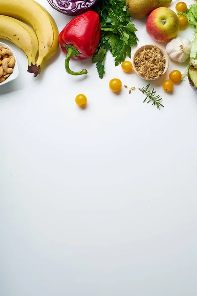 Conjunto Verduras Orgánicas Crudas Saludables Con Hierbas Brotes Con Frutas — Foto de Stock