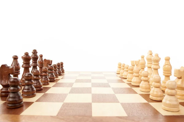 Шахова гра на білому — стокове фото