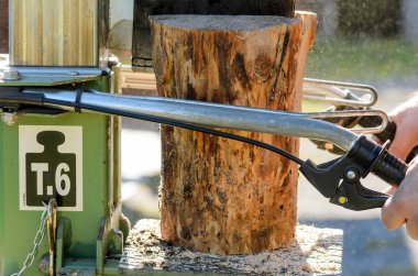 Log splitter for fire wood clipart