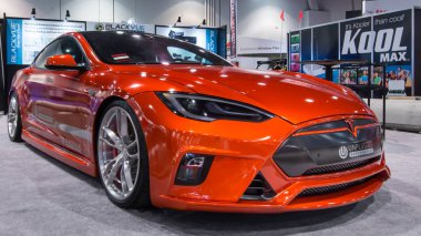 Tesla Model S, Sema