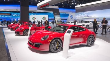 Porsche 911, Boxster, Cayman, Panamera