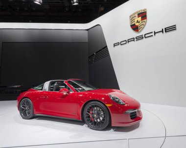 Porsche 911 Targa 4 Gts 