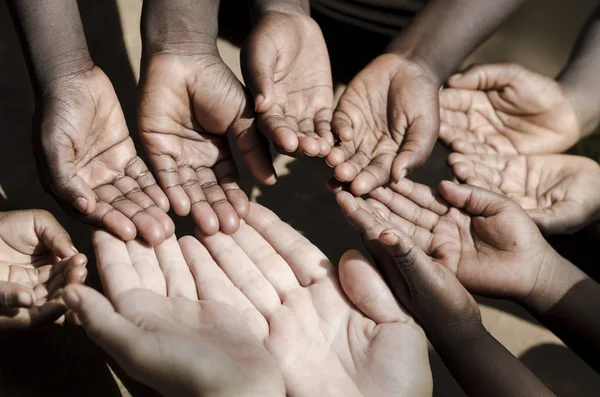 African children holding cupped hands — Stock Photo, Image