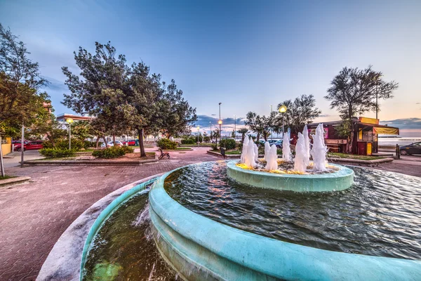 Fontaine en bord de mer — Photo