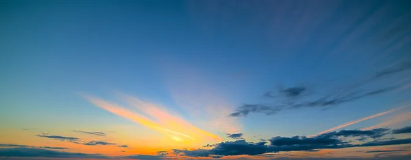 Schilderachtige zonsondergang in Sardinië — Stockfoto